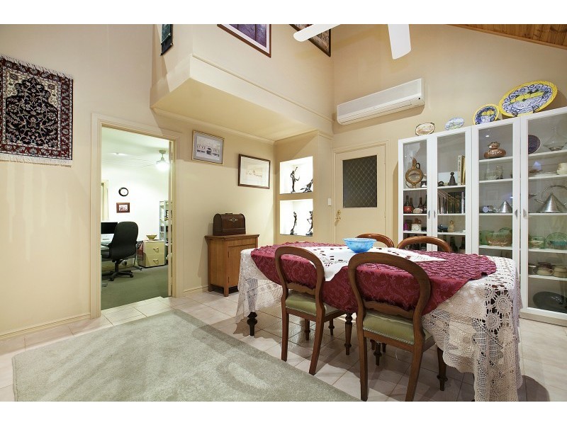 2a Robertson Place, Marino SA 5049