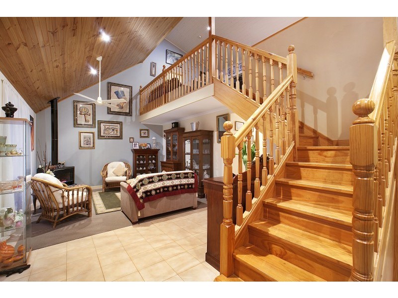 2a Robertson Place, Marino SA 5049