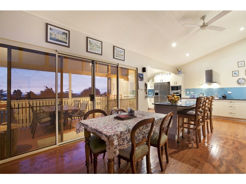 2a Robertson Place, Marino SA 5049