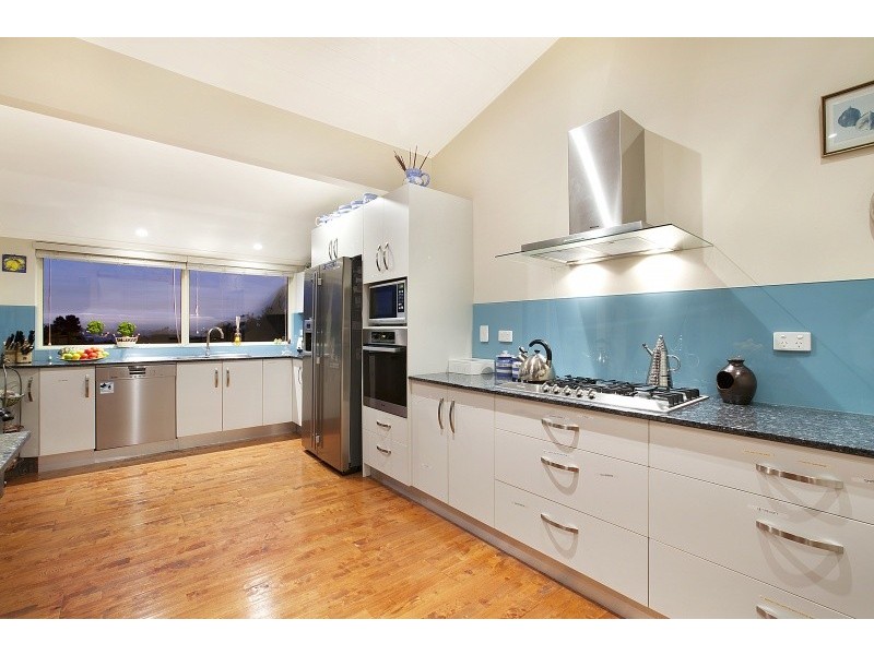 2a Robertson Place, Marino SA 5049