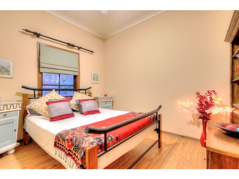 17 Junction Road, Littlehampton SA 5250
