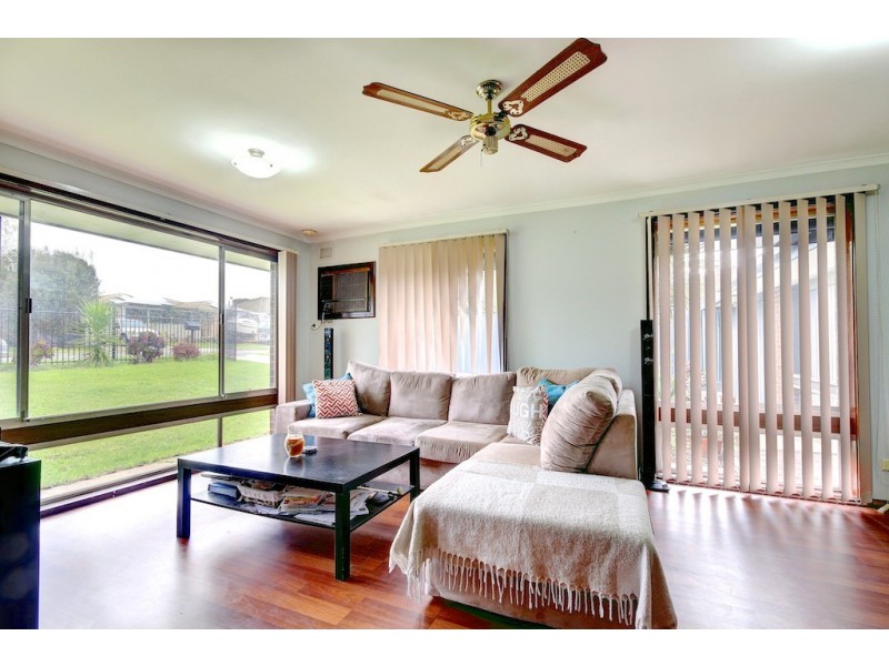 11 Sherfield Road, Morphett Vale SA 5162