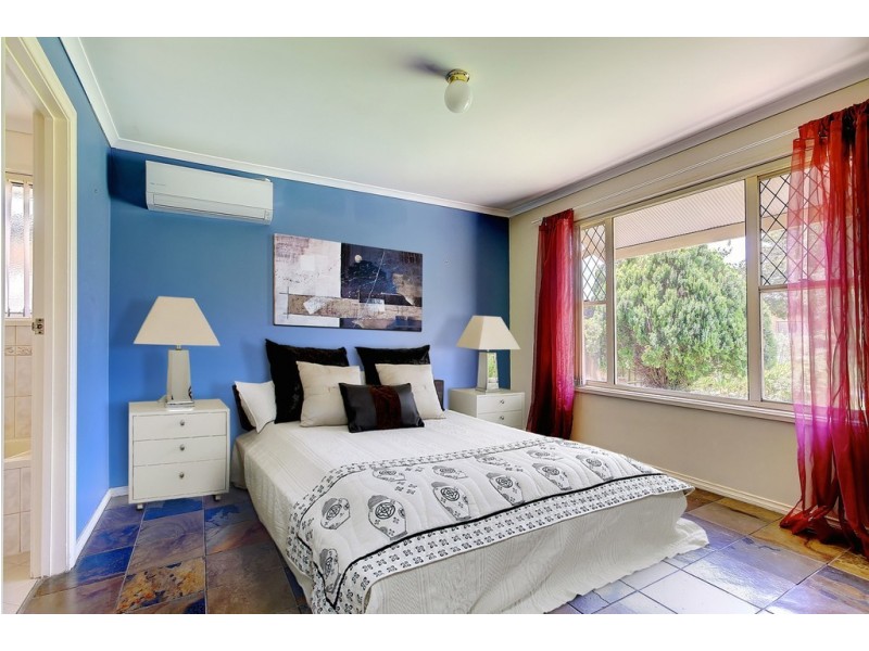 16a Sandery Avenue, Seacombe Gardens SA 5047