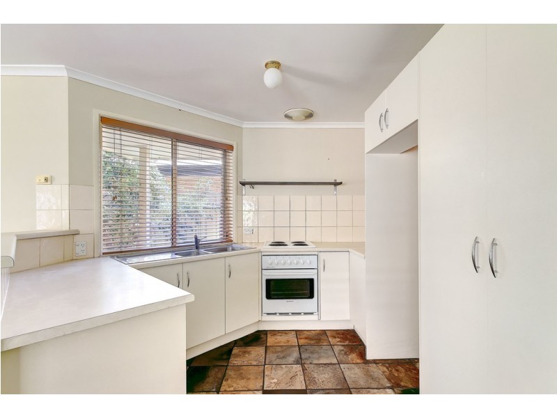 16a Sandery Avenue, Seacombe Gardens SA 5047