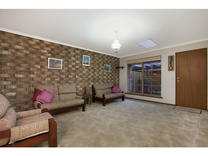 1, 61 Marston Drive, Morphett Vale SA 5162