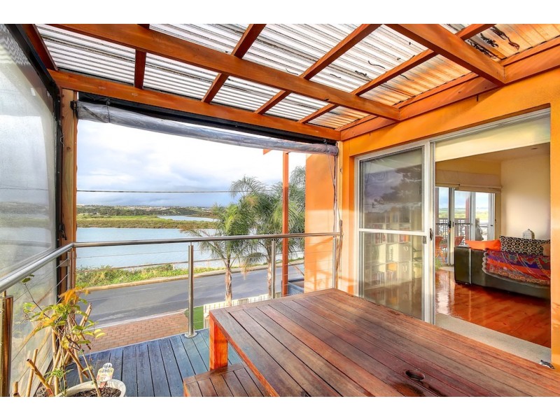 1 Britain Drive, Port Noarlunga South SA 5167