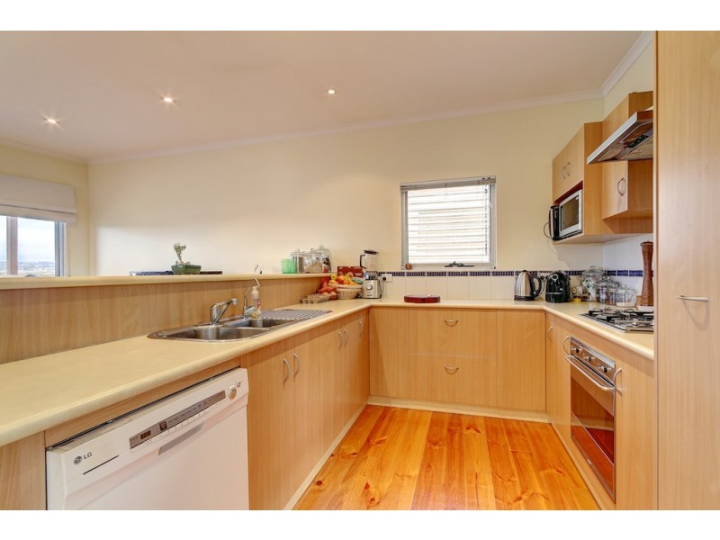 1 Britain Drive, Port Noarlunga South SA 5167