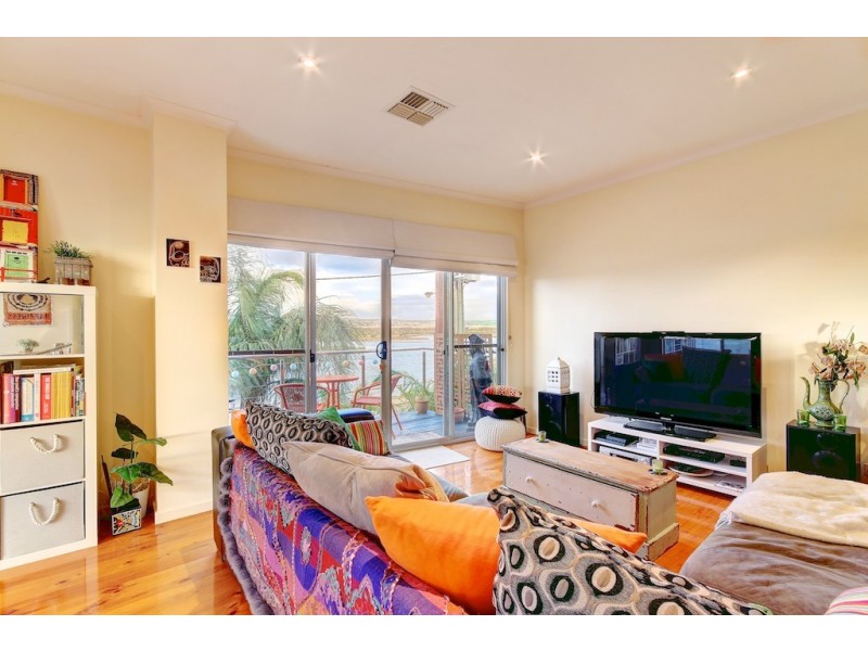 1 Britain Drive, Port Noarlunga South SA 5167