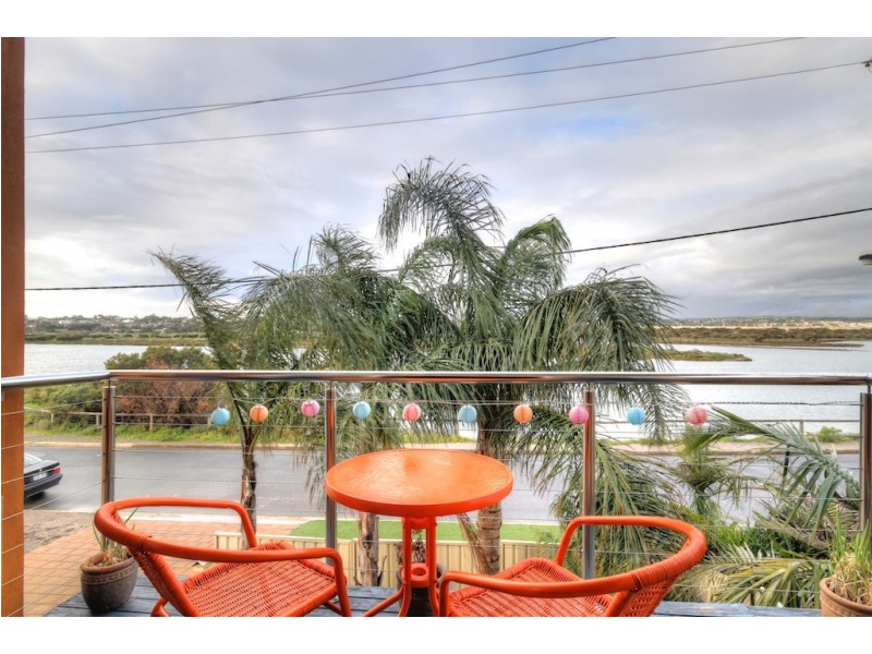 1 Britain Drive, Port Noarlunga South SA 5167