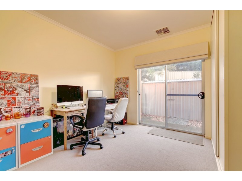 1 Britain Drive, Port Noarlunga South SA 5167