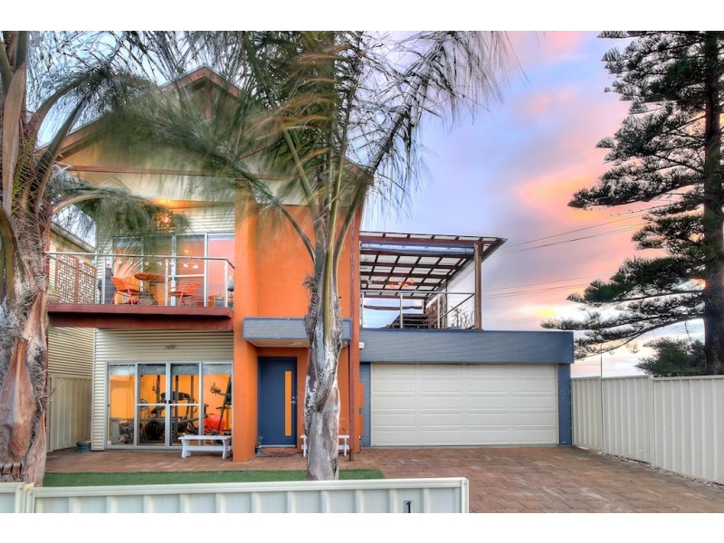 1 Britain Drive, Port Noarlunga South SA 5167