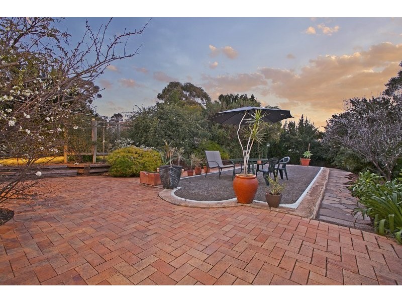 34 Yeelanna Avenue, Seaview Downs SA 5049