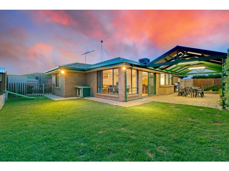 73 Investigator Drive, Woodcroft SA 5162