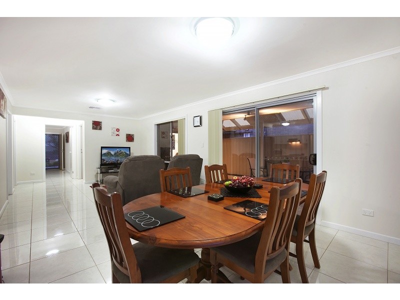 9 Eucalyptus Avenue, Noarlunga Centre SA 5168