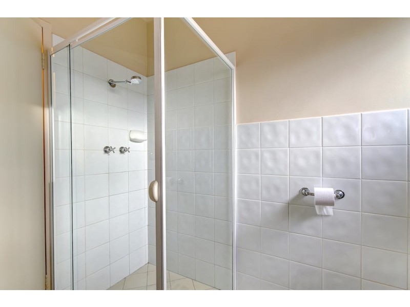 11/4 Bristol Place, Glenelg South SA 5045