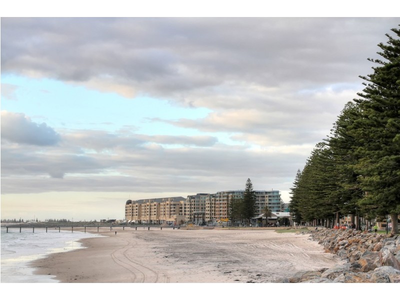 11/4 Bristol Place, Glenelg South SA 5045