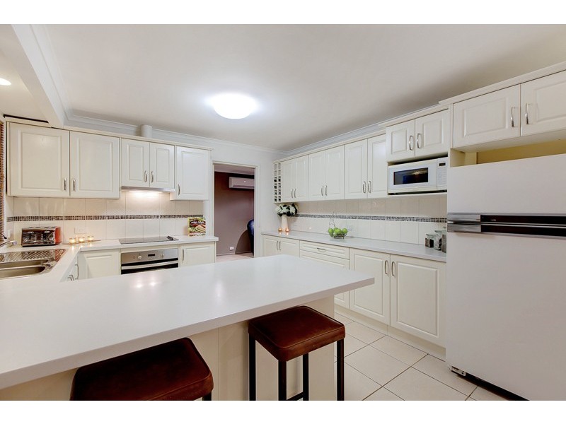 5 Klippel Avenue, Trott Park SA 5158