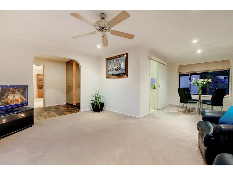 5 Klippel Avenue, Trott Park SA 5158