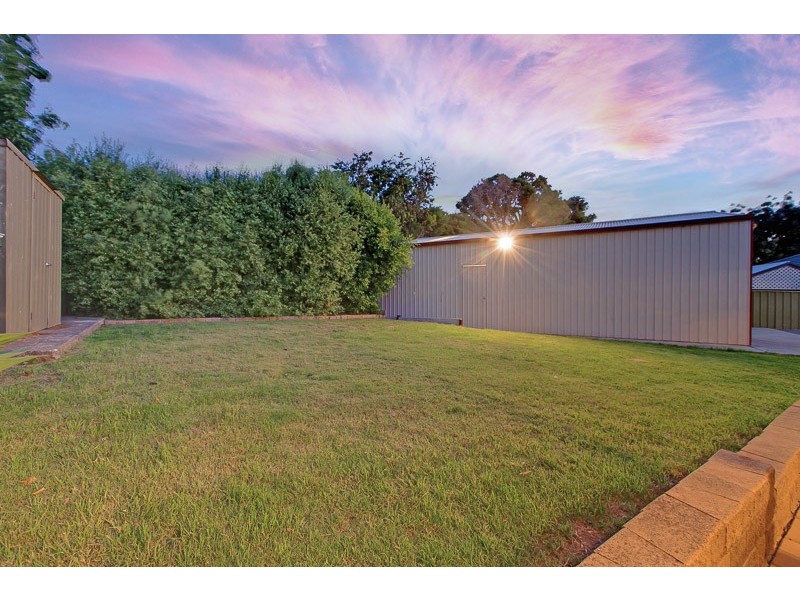 5 Klippel Avenue, Trott Park SA 5158