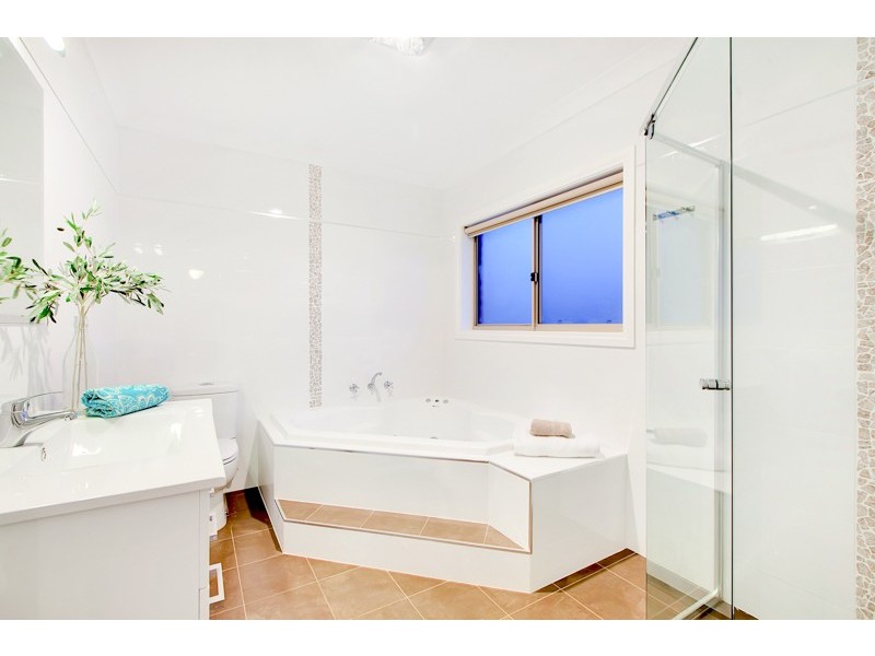 18 Mansfield Street, Noarlunga Downs SA 5168