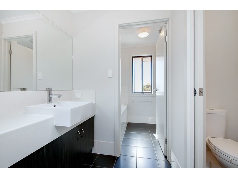 1 The Glenn, Morphett Vale SA 5162