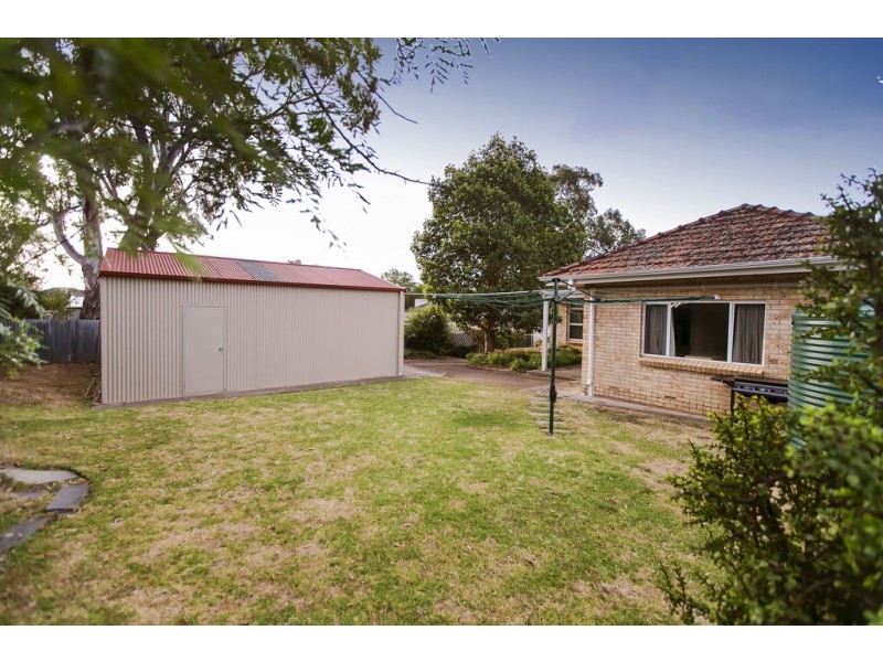 4 Windsor Avenue, Clapham SA 5062