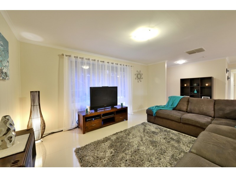 11 Bluegum Road, Morphett Vale SA 5162