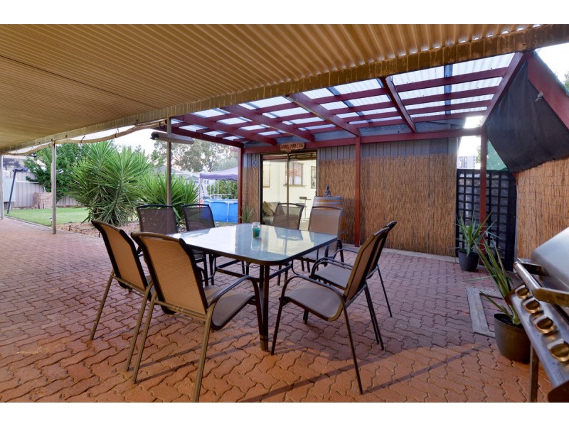 11 Bluegum Road, Morphett Vale SA 5162