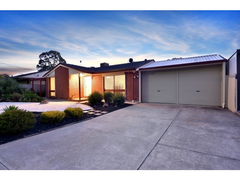 11 Bluegum Road, Morphett Vale SA 5162