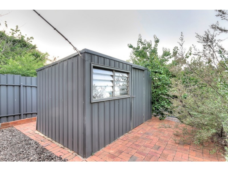 4 Stirling Avenue, Aberfoyle Park SA 5159