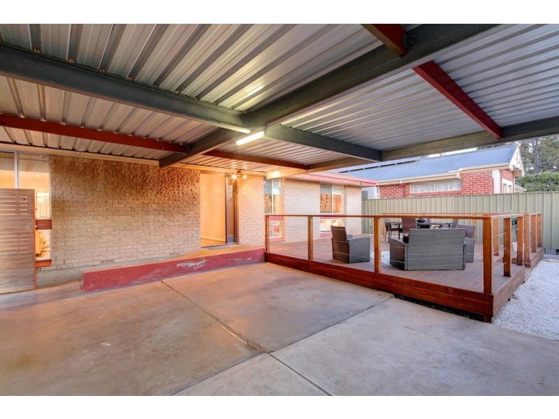 9 Garema Drive, Morphett Vale SA 5162