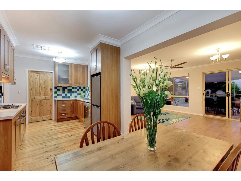 12 England Avenue, Port Noarlunga SA 5167