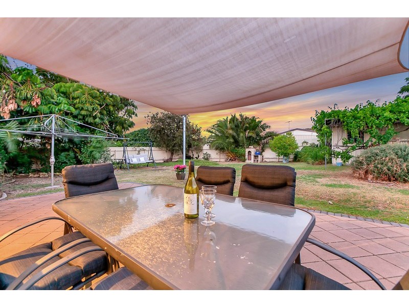 12 England Avenue, Port Noarlunga SA 5167