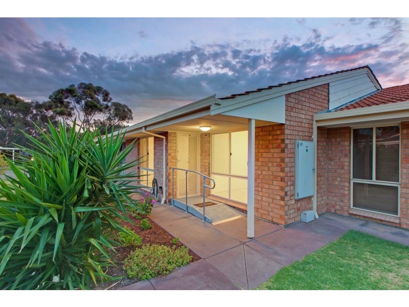 2, 31 Epstein Drive, Morphett Vale SA 5162