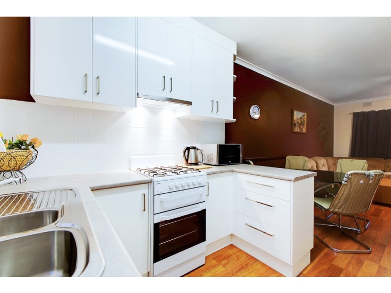 2/94 Cliff Street, Glengowrie SA 5044