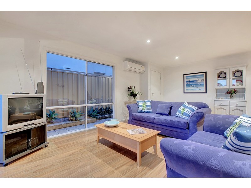 10 Lichen Walk, Aldinga Beach SA 5173