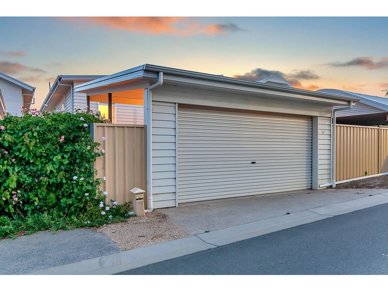 10 Lichen Walk, Aldinga Beach SA 5173