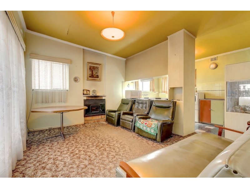 15 Hunt Crescent, Christies Beach SA 5165