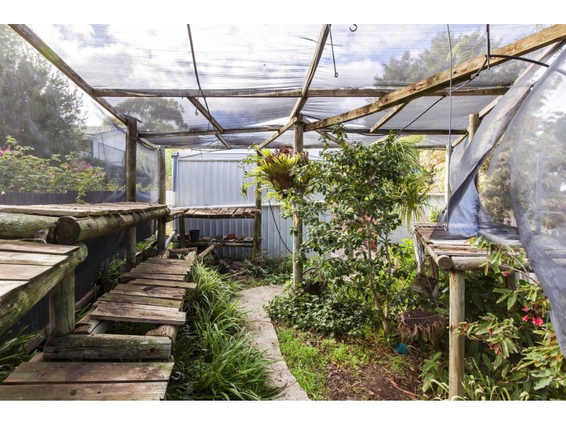 8 Molvig Court, Trott Park SA 5158