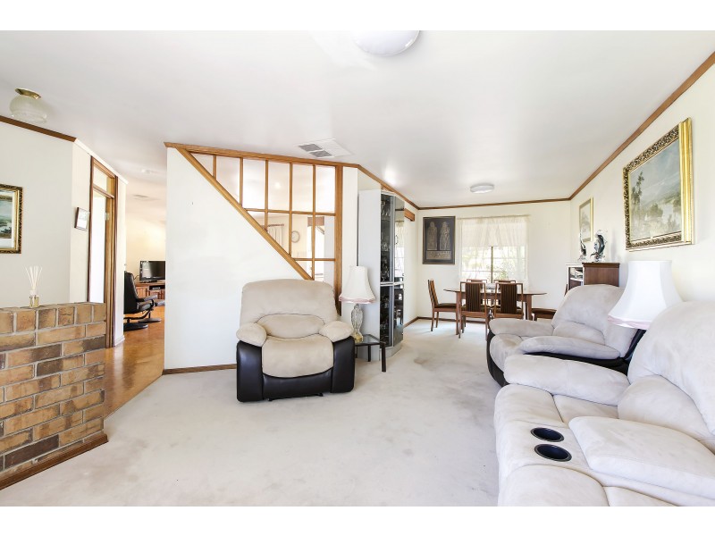 3 Beauvale Place, Huntfield Heights SA 5163