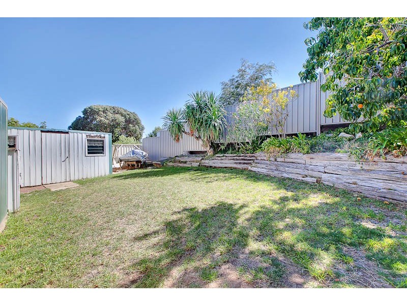 16 Gretel Crescent, Hallett Cove SA 5158