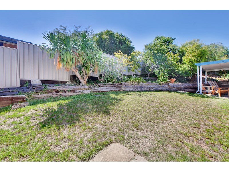 16 Gretel Crescent, Hallett Cove SA 5158