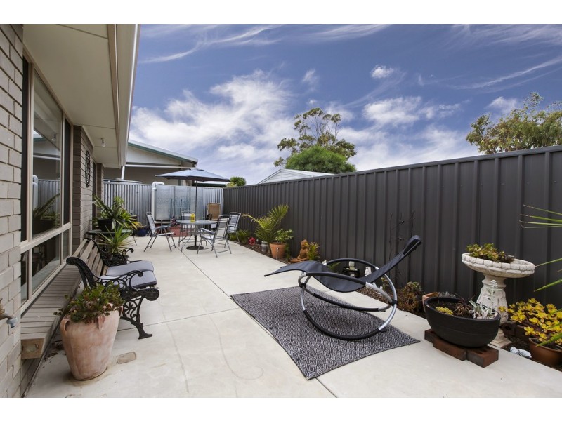 18b Kitto Crescent, Aldinga Beach SA 5173