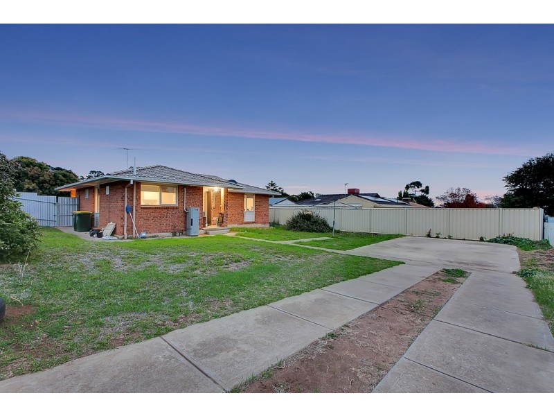 28 Selina Street, Morphett Vale SA 5162
