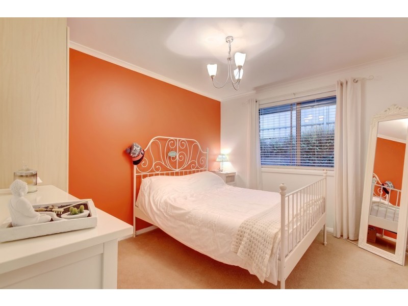 3 Horseshoe Drive, Woodcroft SA 5162