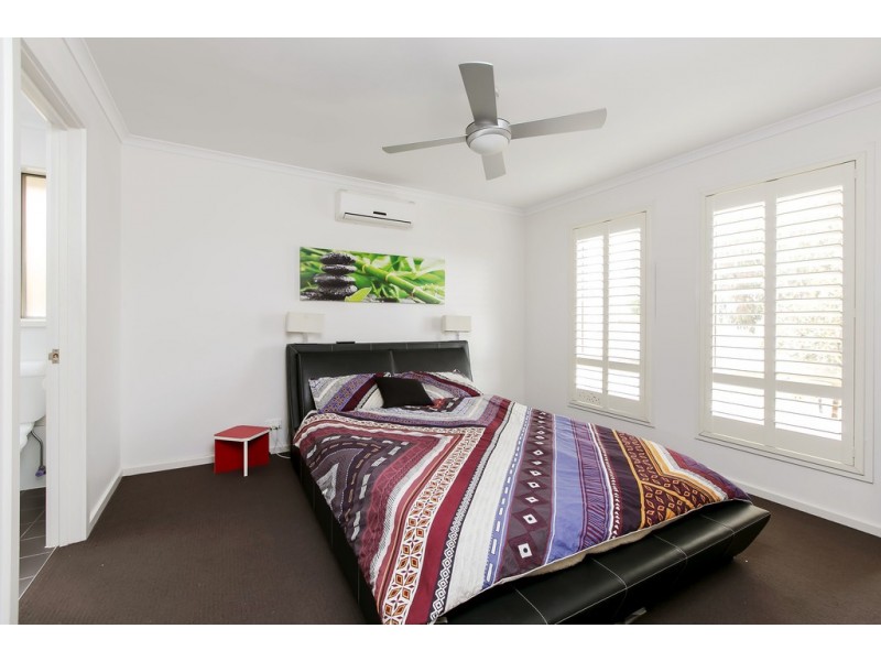 8 Angle Road, Seaford Meadows SA 5169