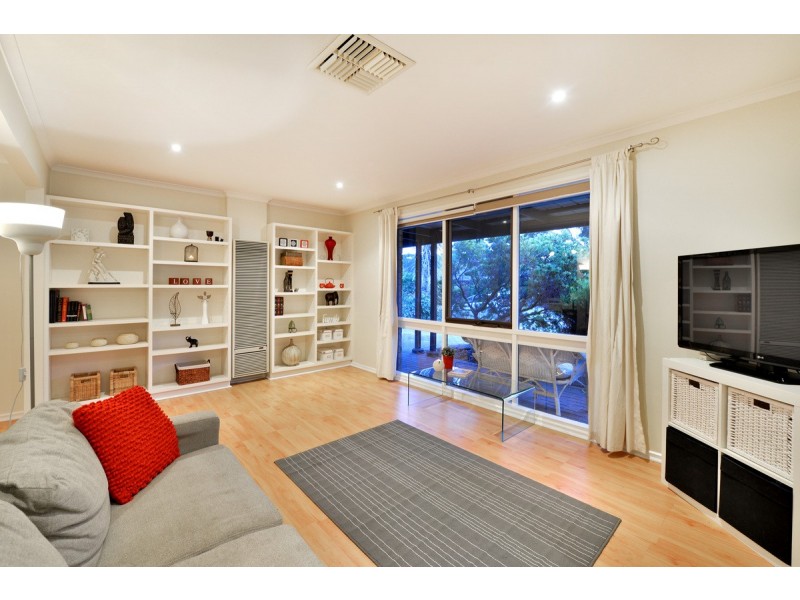 12 Dridan Crescent, Trott Park SA 5158