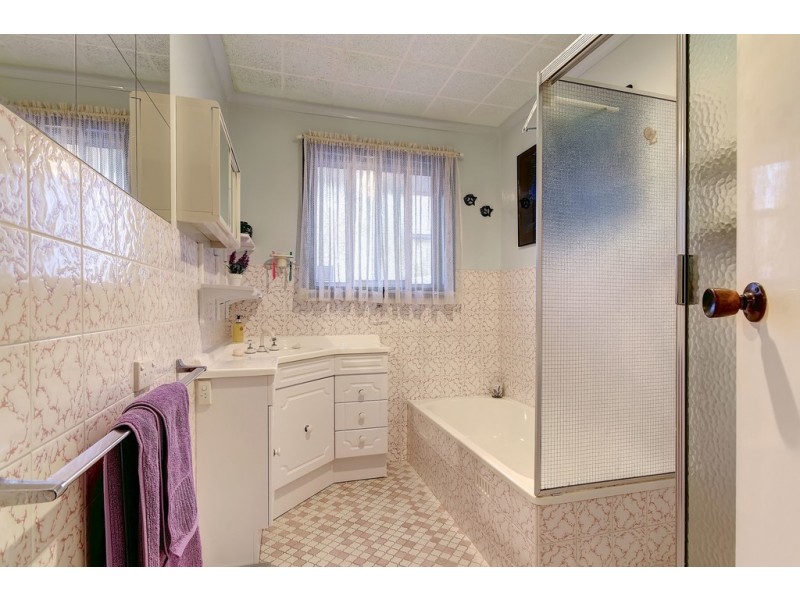 64 Young Street, Reynella SA 5161