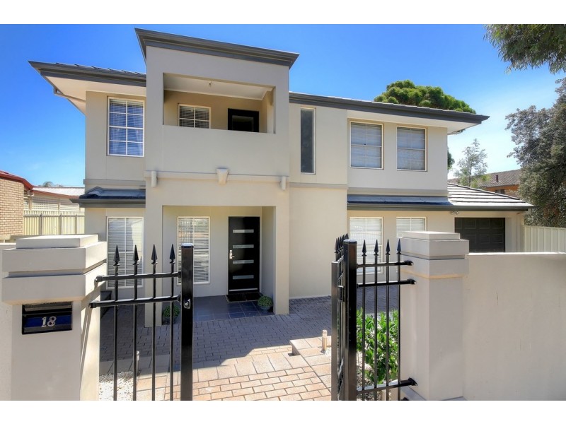 18 Quintus Terrace, Dover Gardens SA 5048