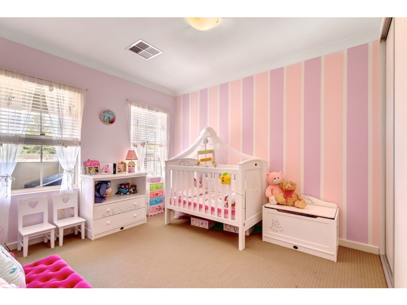 18 Quintus Terrace, Dover Gardens SA 5048